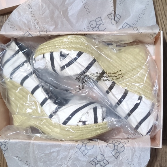 BCBGeneration Striped Espadrilles, 9 New - Picture 2 of 6